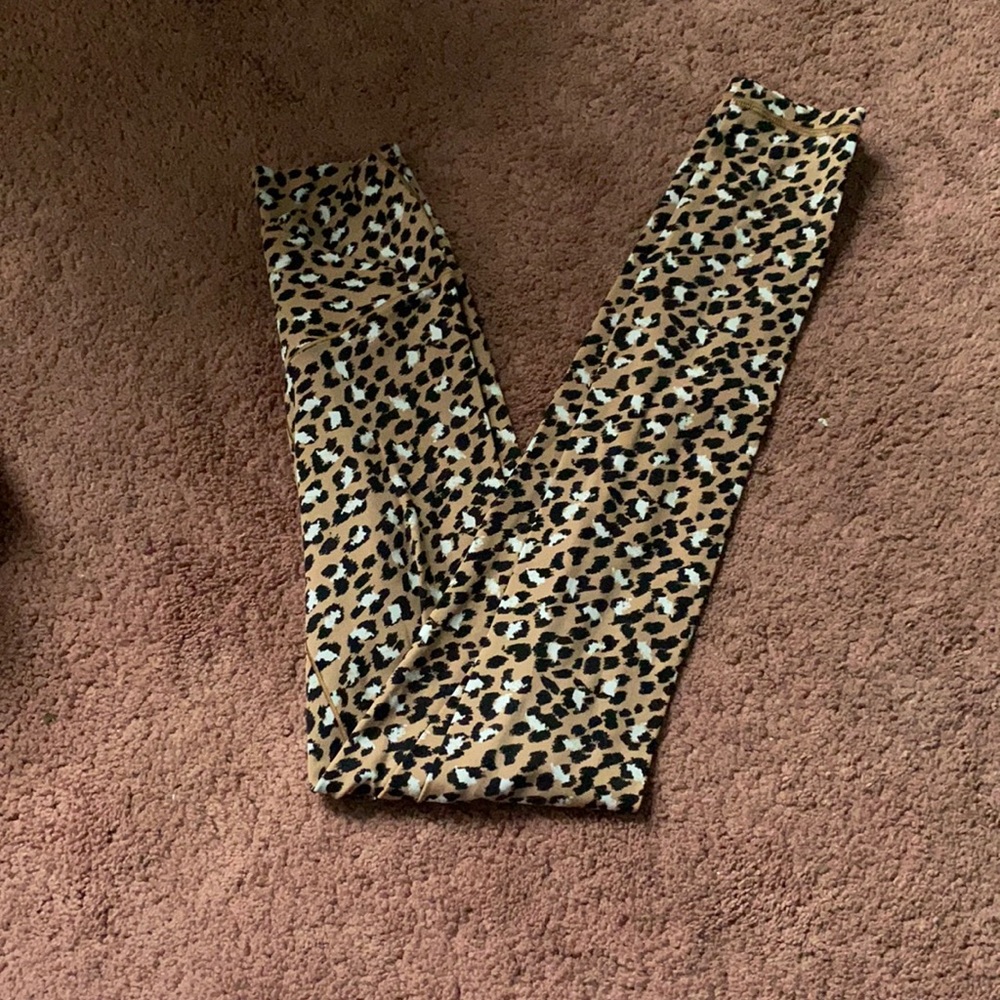 COPY - aerie cross leggings
